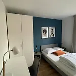 Flexliving - Superb Whole Apartment - Caulaincourt