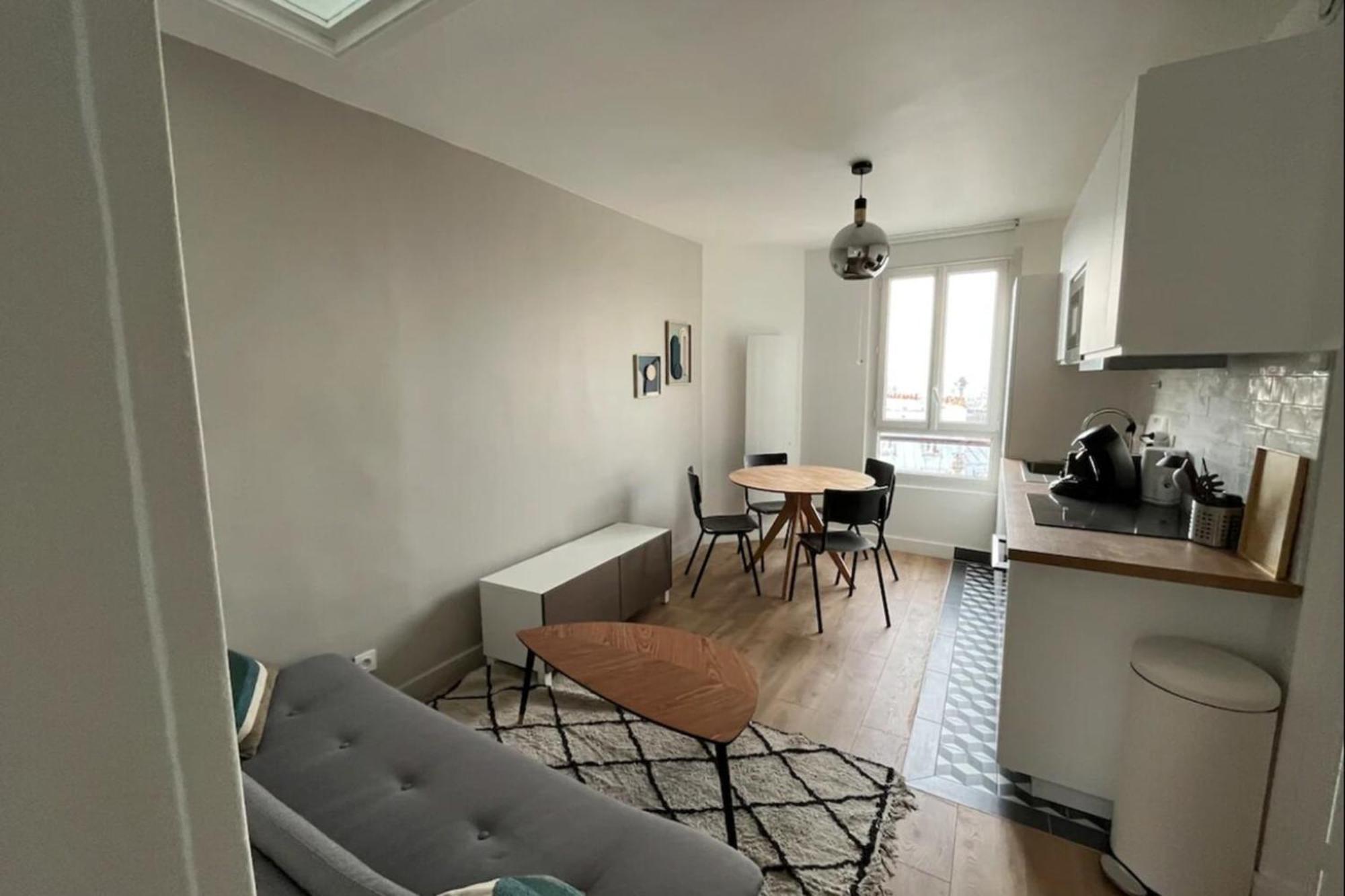 Flexliving - Superb Whole - Caulaincourt Parijs